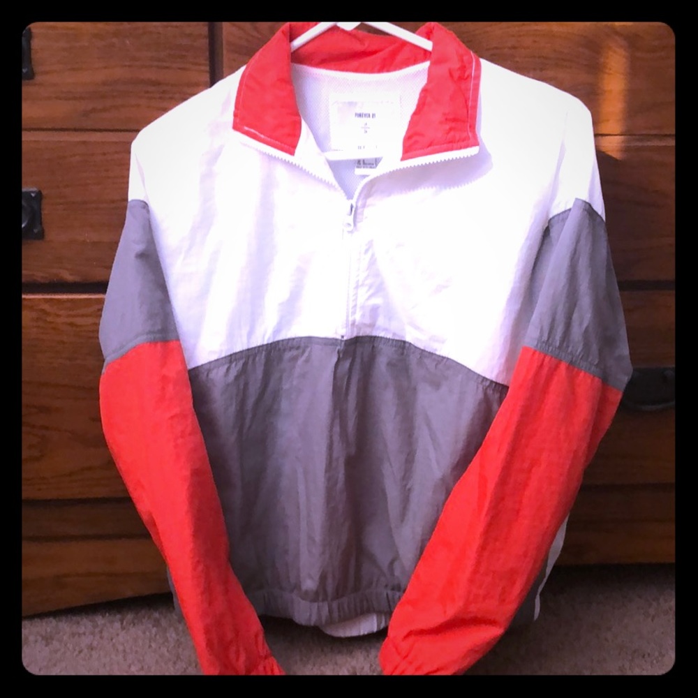 Jacket/windbreaker